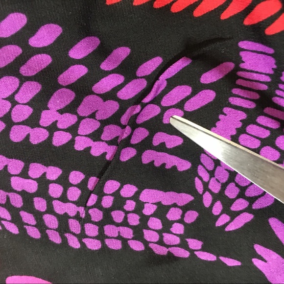 Bob Mackie Wearable Art Long Sleeve Long Cardigan Style Top With Pockets - Picture 12 of 12